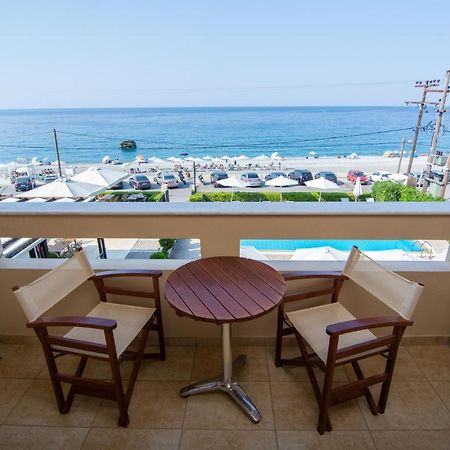 Casa Laios Hotel Paralia Chiliadou Екстериор снимка