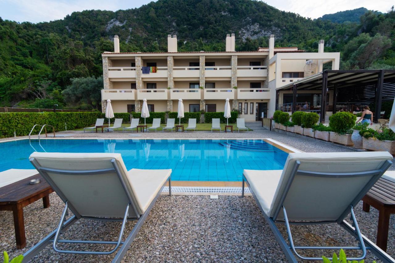 Casa Laios Hotel Paralia Chiliadou Екстериор снимка