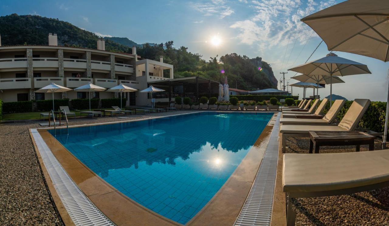 Casa Laios Hotel Paralia Chiliadou Екстериор снимка